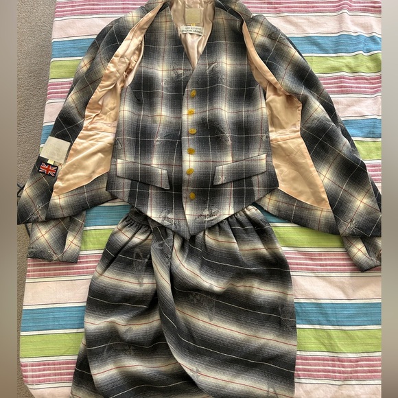 SOLD vivienne westwood 1994 3 pieces set - Picture 3 of 3